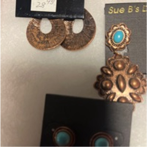 NWT dangle drop western earrings copper colored blue stone - Picture 3 of 4